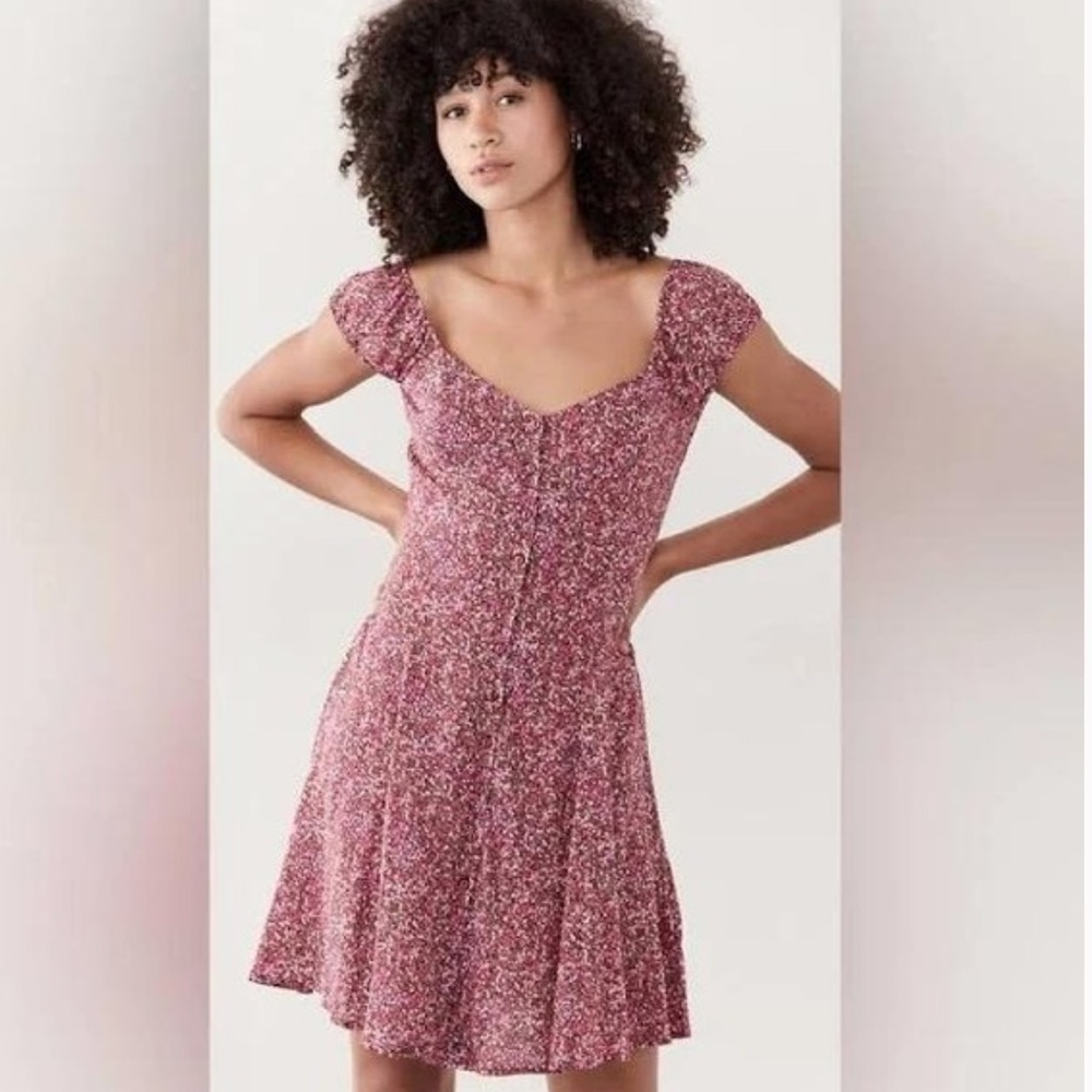 Rolla's Erin Paris Floral Dress Red Button Front Sweetheart Neck Size XS NWT